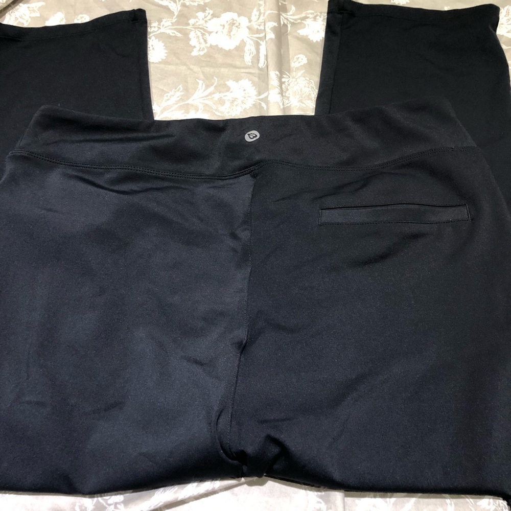 Baleaf black pocket crop leggings 2XL - Picture 5 of 5